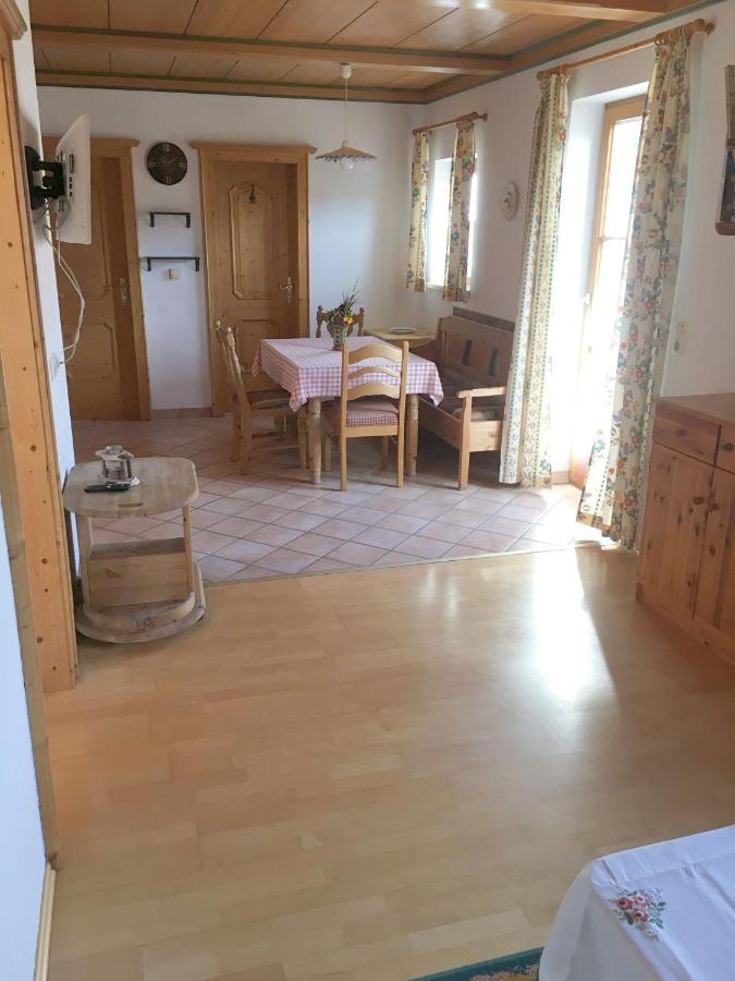 Peer Apartment *
